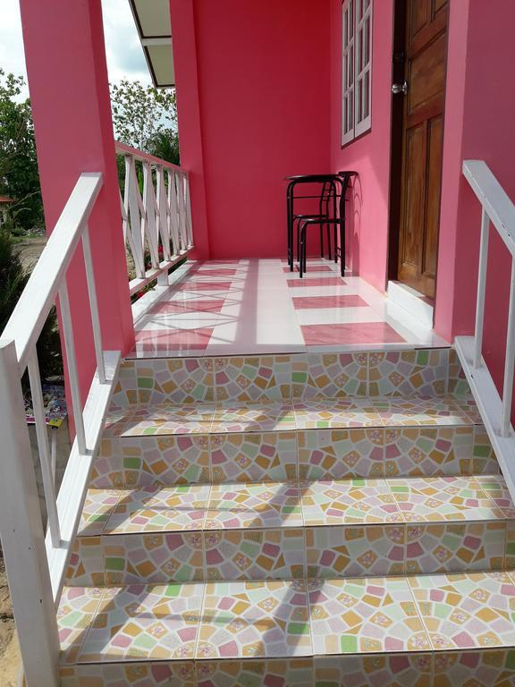 Chanakarn Guesthouse Sangkhla Buri Ngoại thất bức ảnh