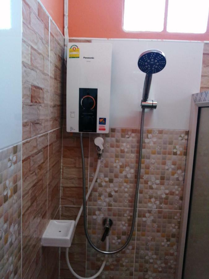 Chanakarn Guesthouse Sangkhla Buri Ngoại thất bức ảnh