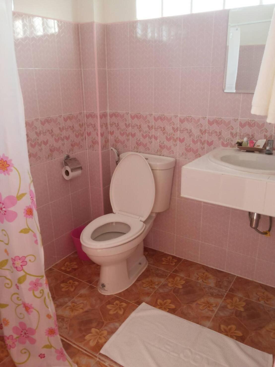 Chanakarn Guesthouse Sangkhla Buri Ngoại thất bức ảnh