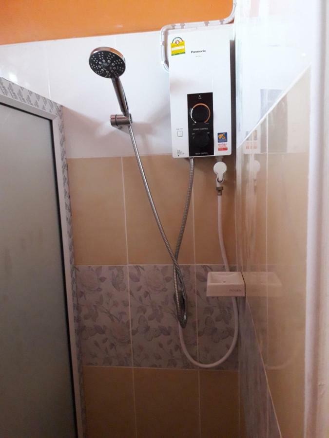 Chanakarn Guesthouse Sangkhla Buri Ngoại thất bức ảnh